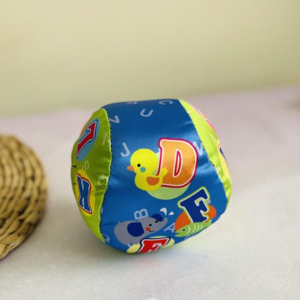 توپ پارچه ای صدادار قطر حدود 11سانت - Image 2